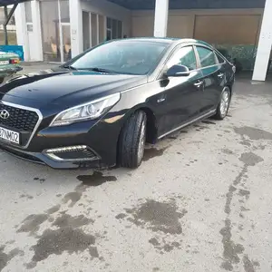 Hyundai Sonata, 2016