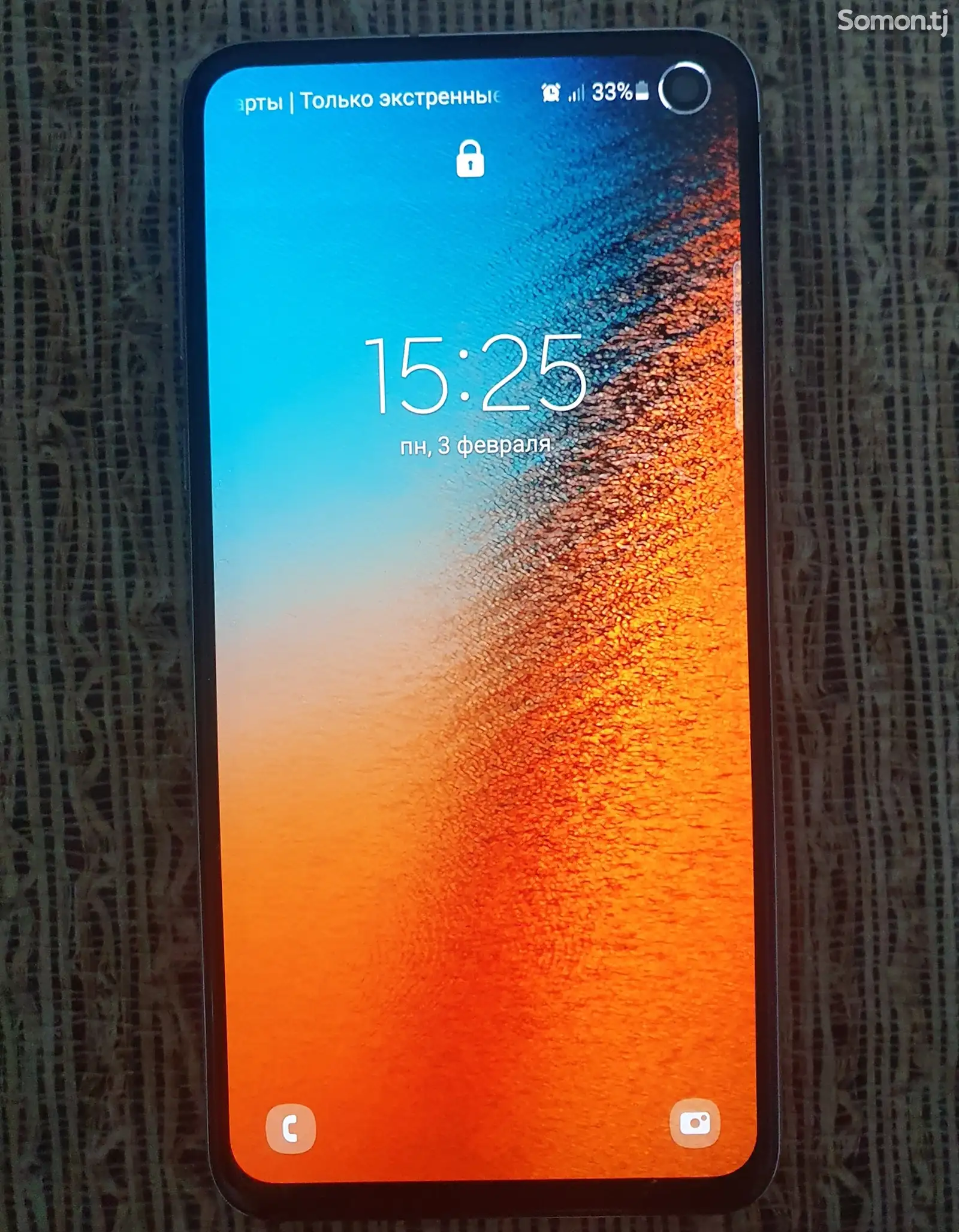 Samsung Galaxy S10e-1