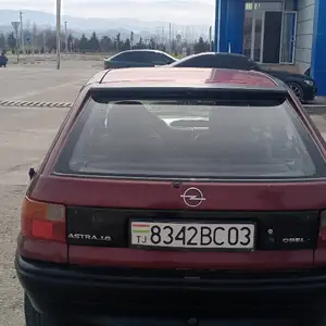 Opel Astra F, 1992