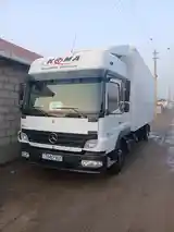 Бортовой грузовик Mercedes-Benz Atego 922, 2006-4