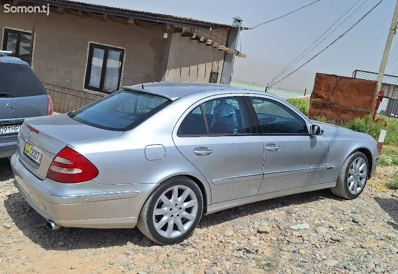 Спойлер от Mercedes-Benz w211-5