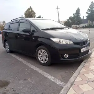 Toyota Wish, 2009