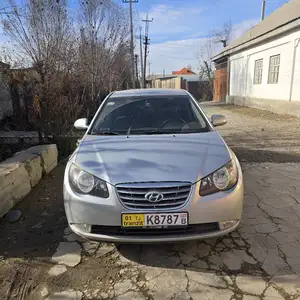 Hyundai Avante, 2010