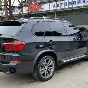 BMW X5, 2011