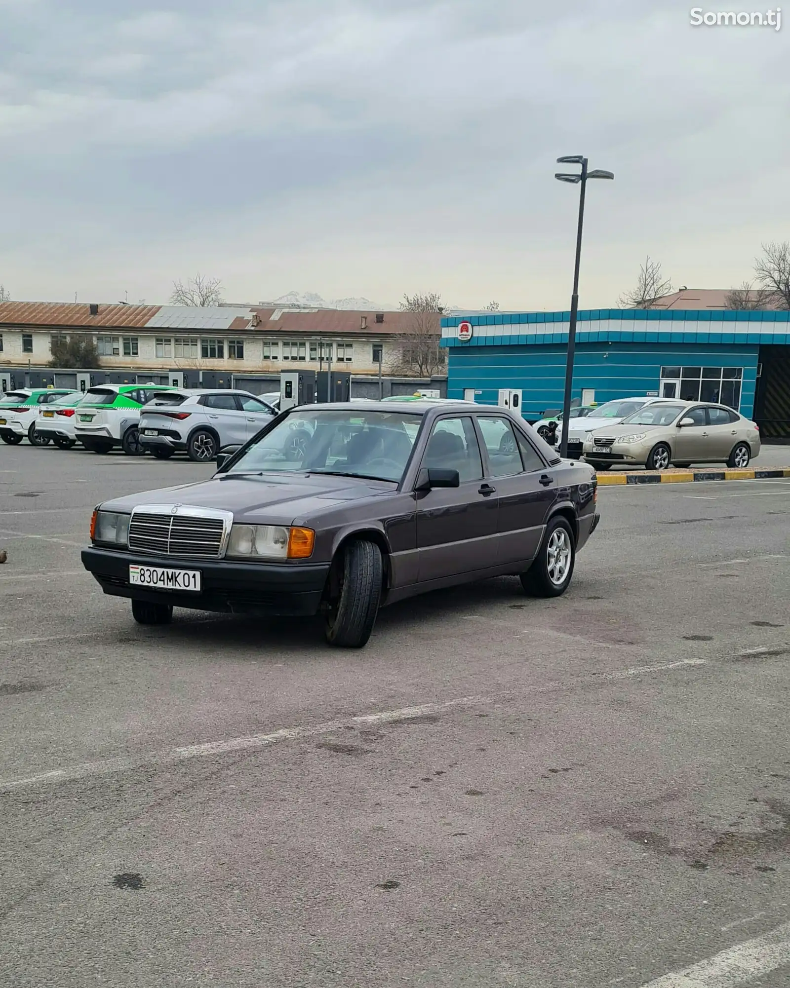 Mercedes-Benz W201, 1990-1