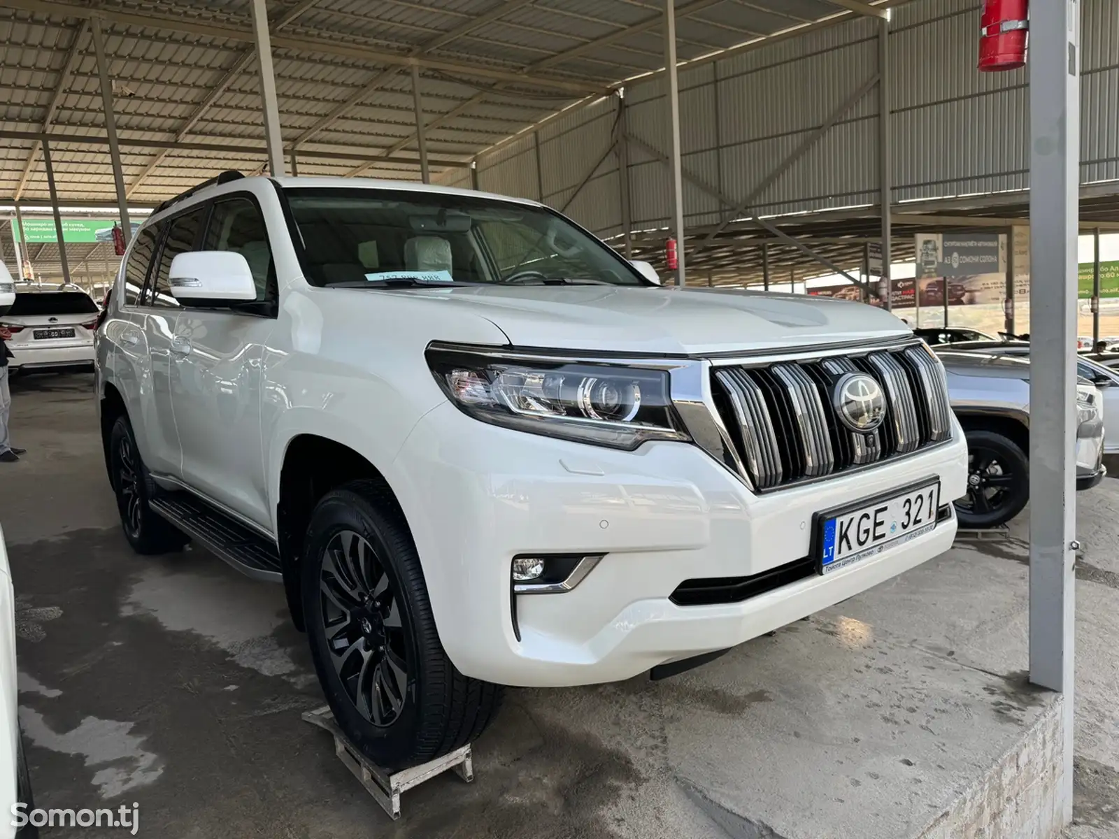 Toyota Land Cruiser Prado, 2020-5