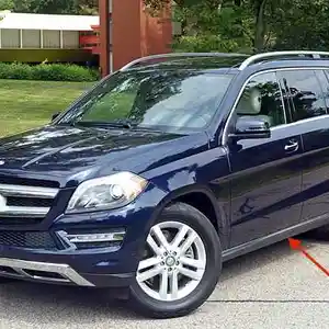 Молдинги от Mercedes GL