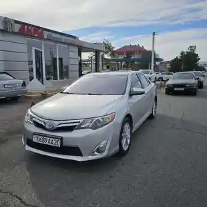 Toyota Camry, 2012