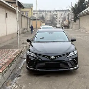 Toyota Camry, 2020