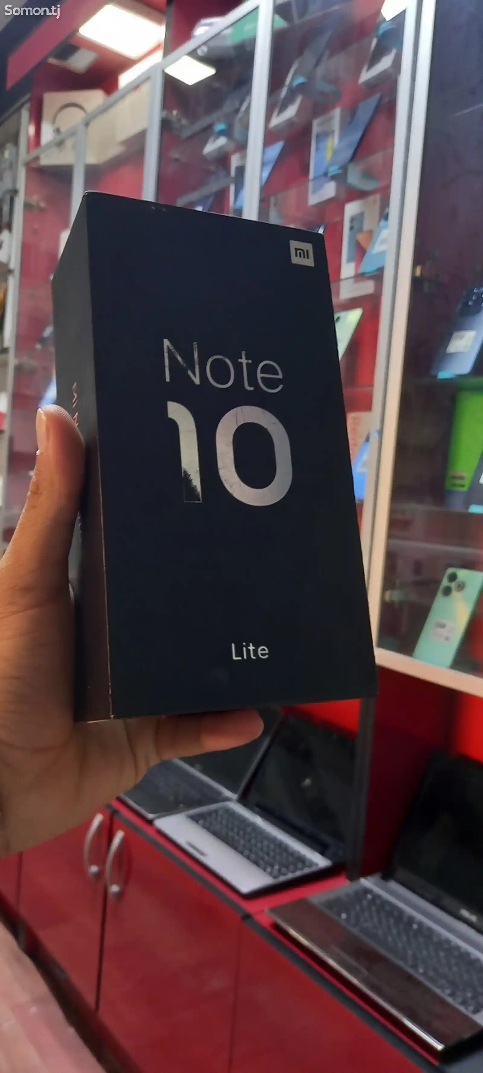 Xiaomi Mi Note 10 Lite-4