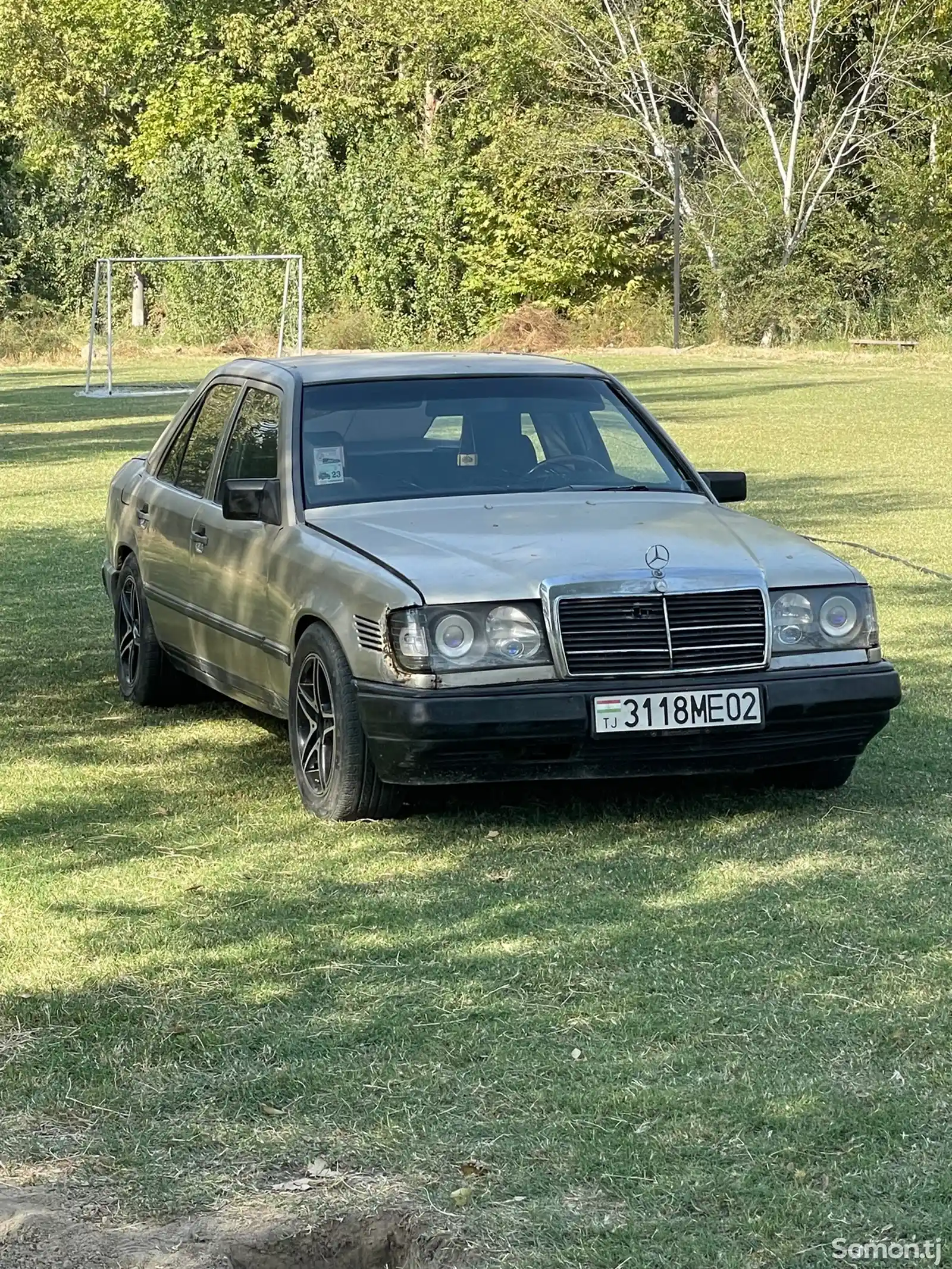 Mercedes-Benz W124, 1989-1