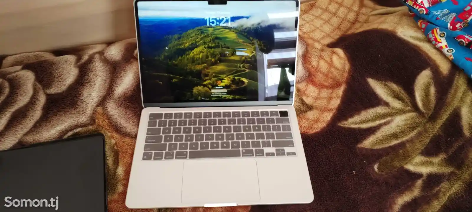 Ноутбук Macbook m2 13d-6