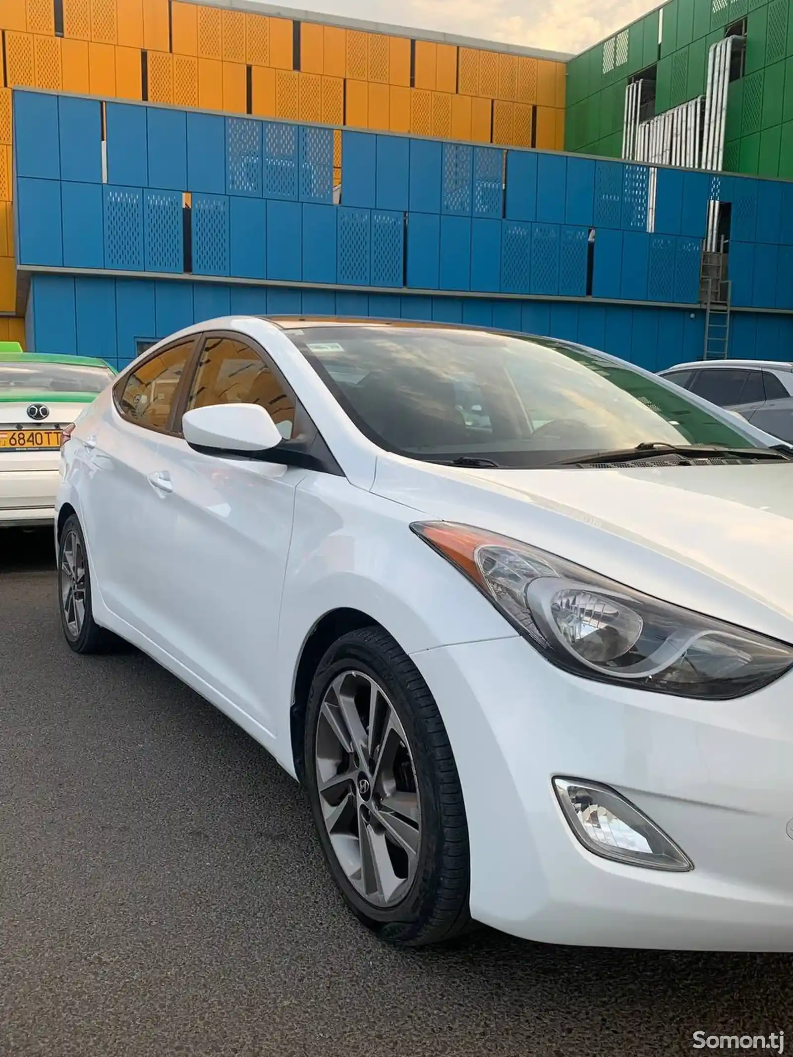 Hyundai Elantra, 2012-8