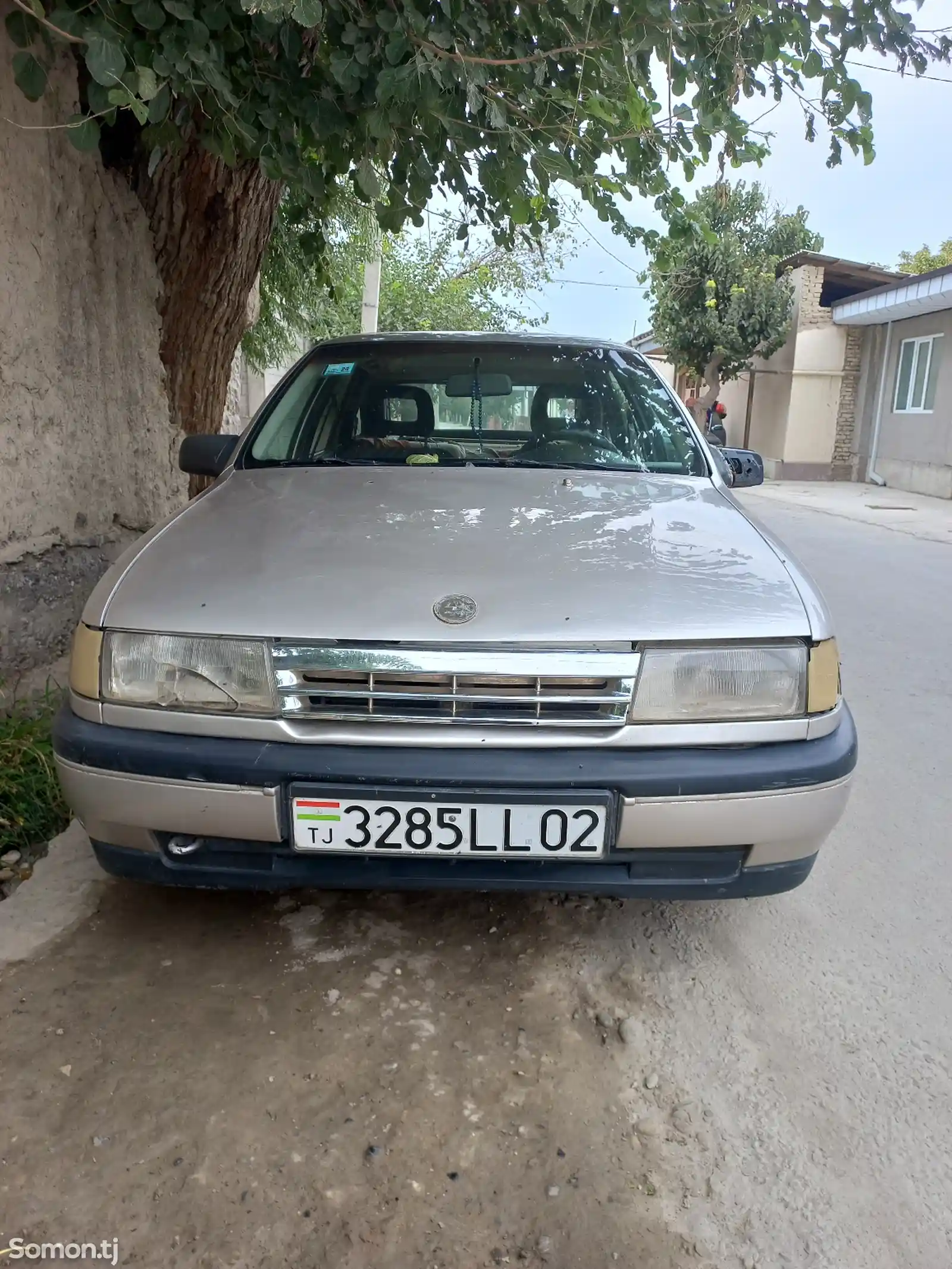 Opel Vectra A, 1992-1