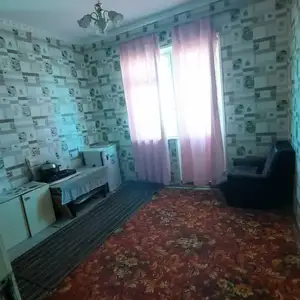 2-комн. квартира, 2 этаж, 60м², Шолкамбинат