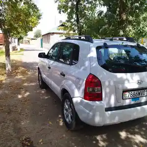 Hyundai Tucson, 2008