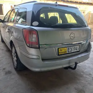 Opel Astra H, 2008