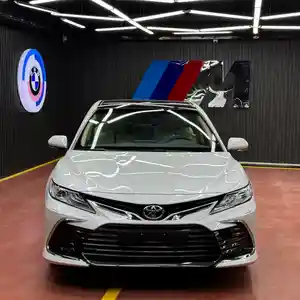 Toyota Camry, 2024