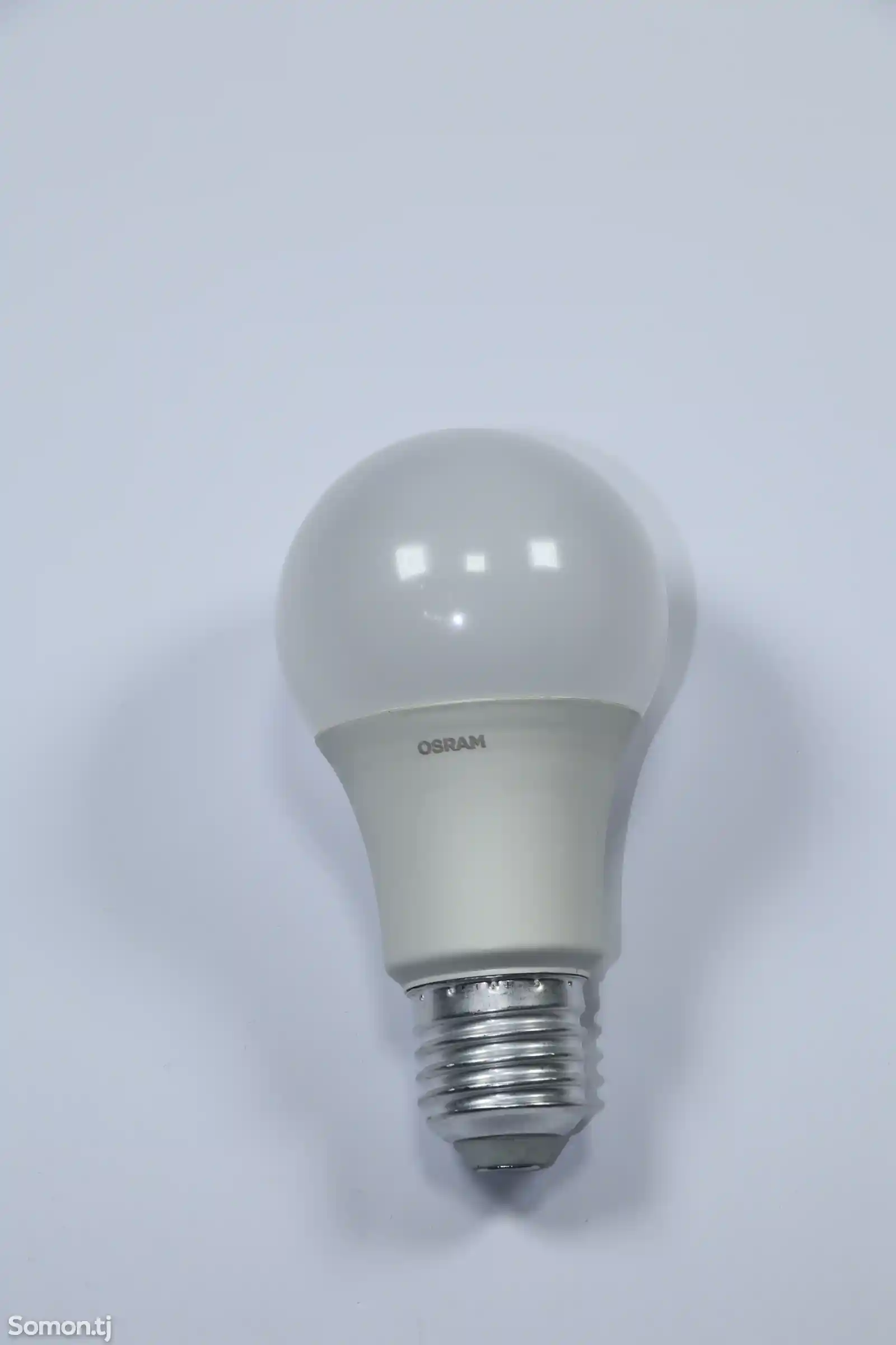 Светодиодная лампа Osram 2700K 5.5w/8237/E27