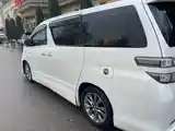 Toyota Vellfire, 2014-2