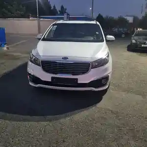 Kia Carnival, 2015