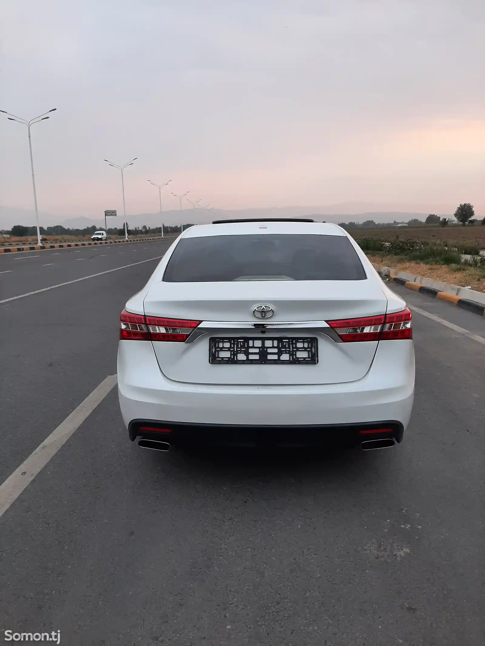 Toyota Avalon, 2014-7