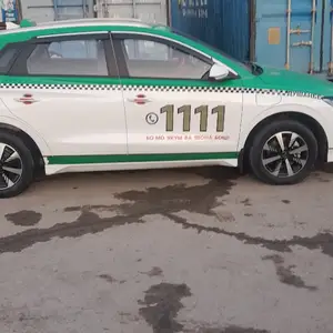 BYD E2, 2023