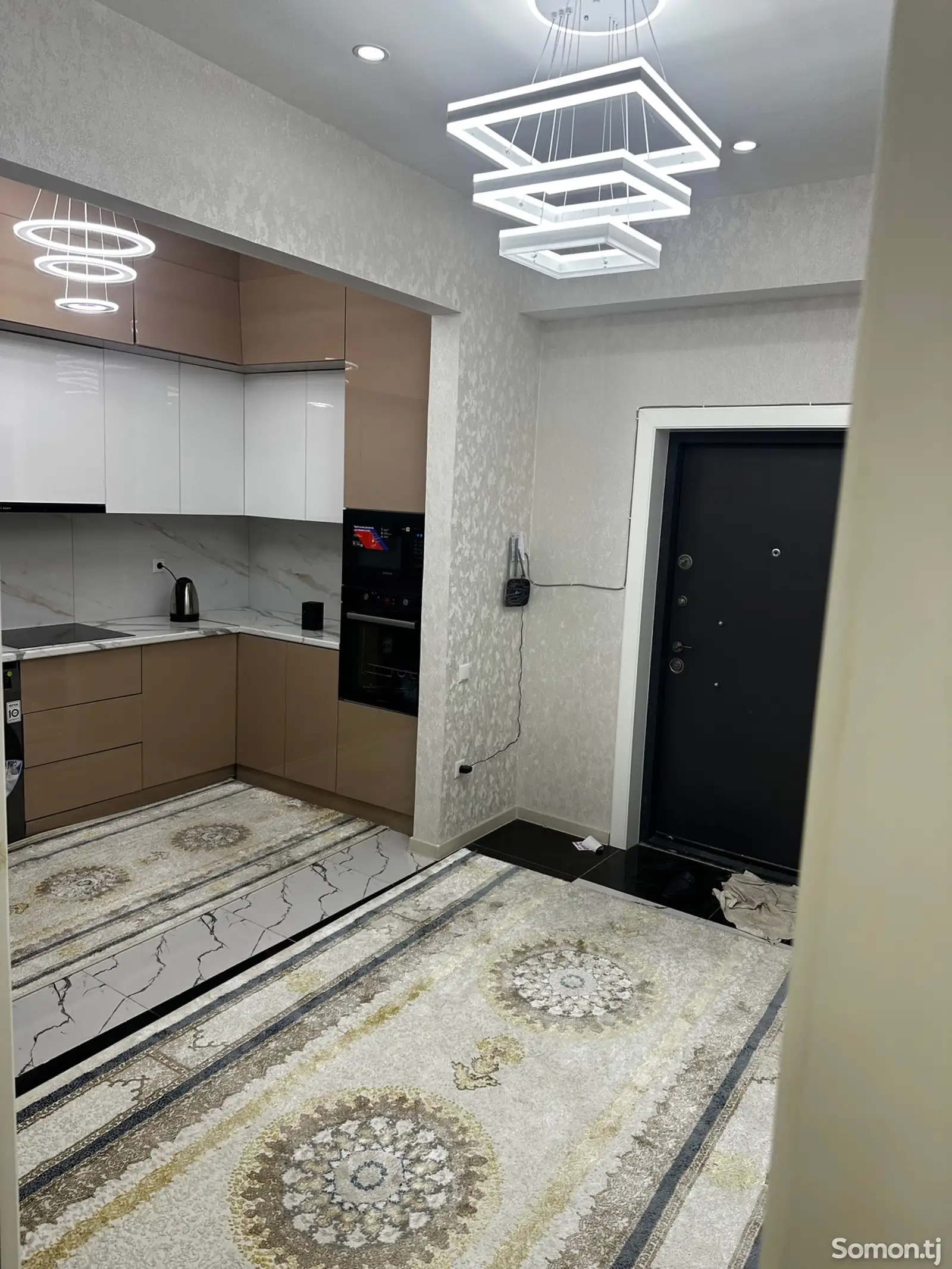 2-комн. квартира, 13 этаж, 53м², Скорый помощь-1