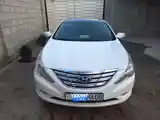 Hyundai Sonata, 2010-2