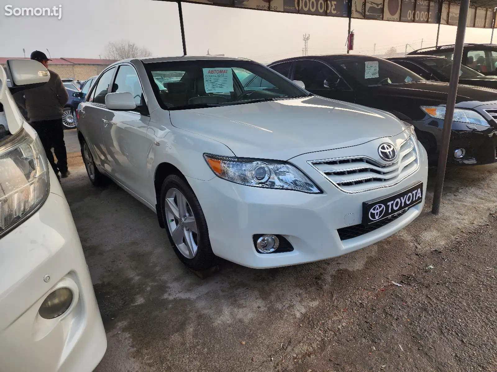 Toyota Camry, 2011-1