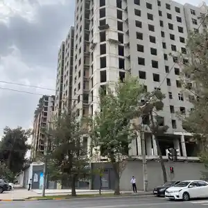 2-комн. квартира, 3 этаж, 77 м², Казино Саидшо