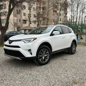 Toyota RAV 4, 2016