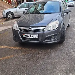 Opel Astra H, 2008