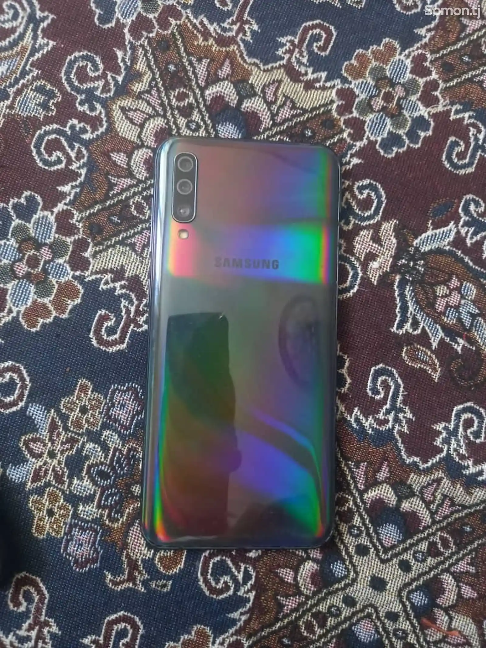 Samsung Galaxy A50-2