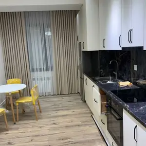 2-комн. квартира, 3 этаж, 56м², И Сомони