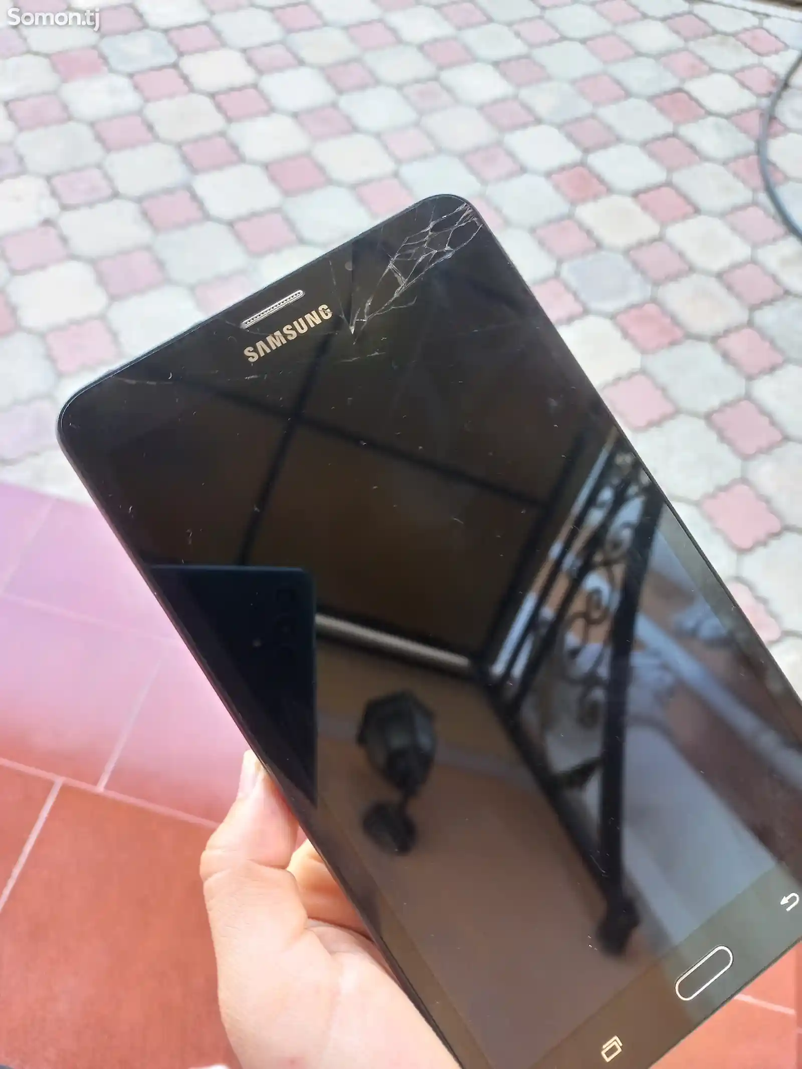 Samsung Galaxy Tab A6-1