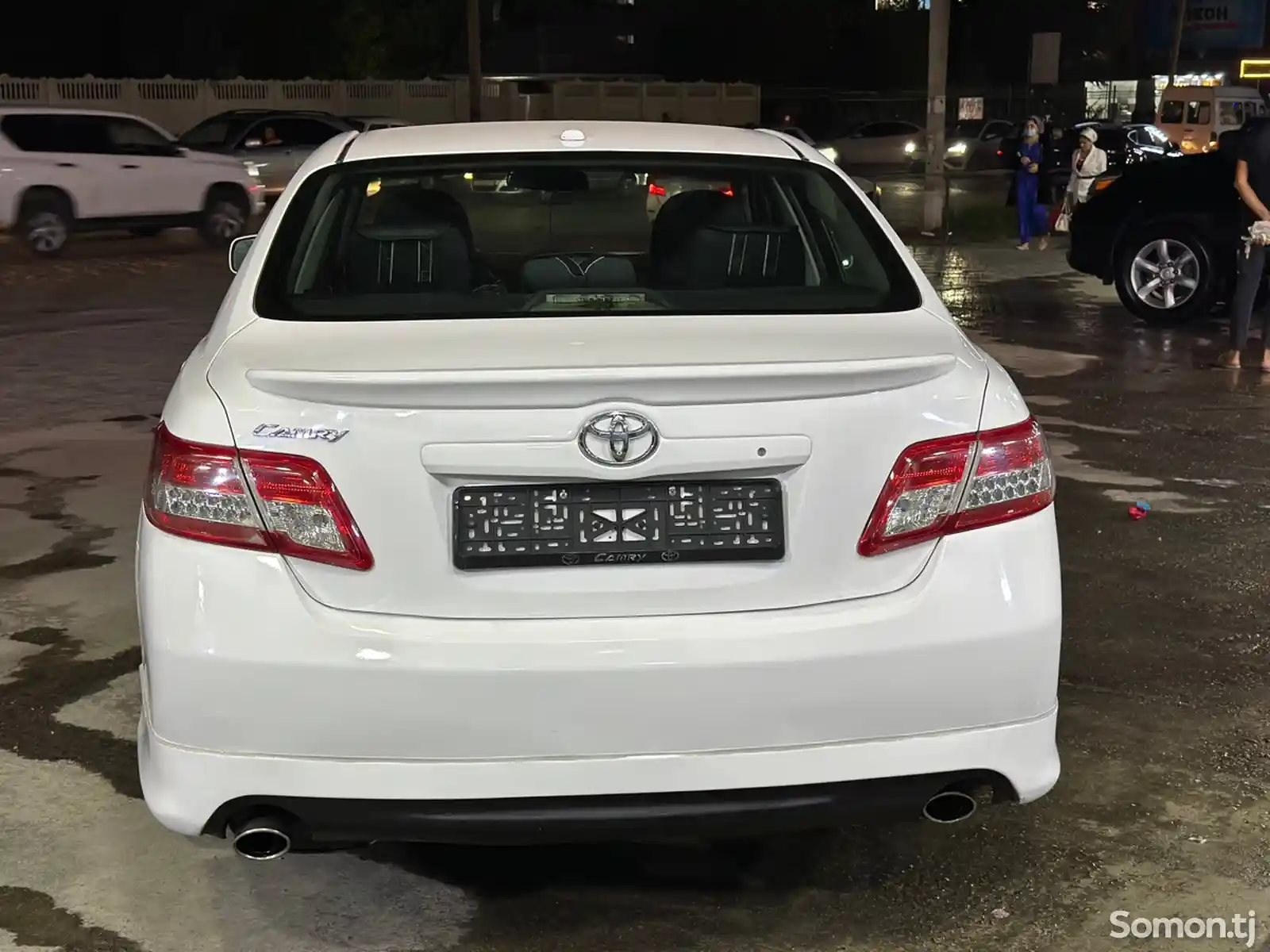 Toyota Camry, 2010-9