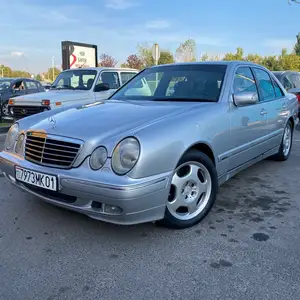 Mercedes-Benz E class, 2000