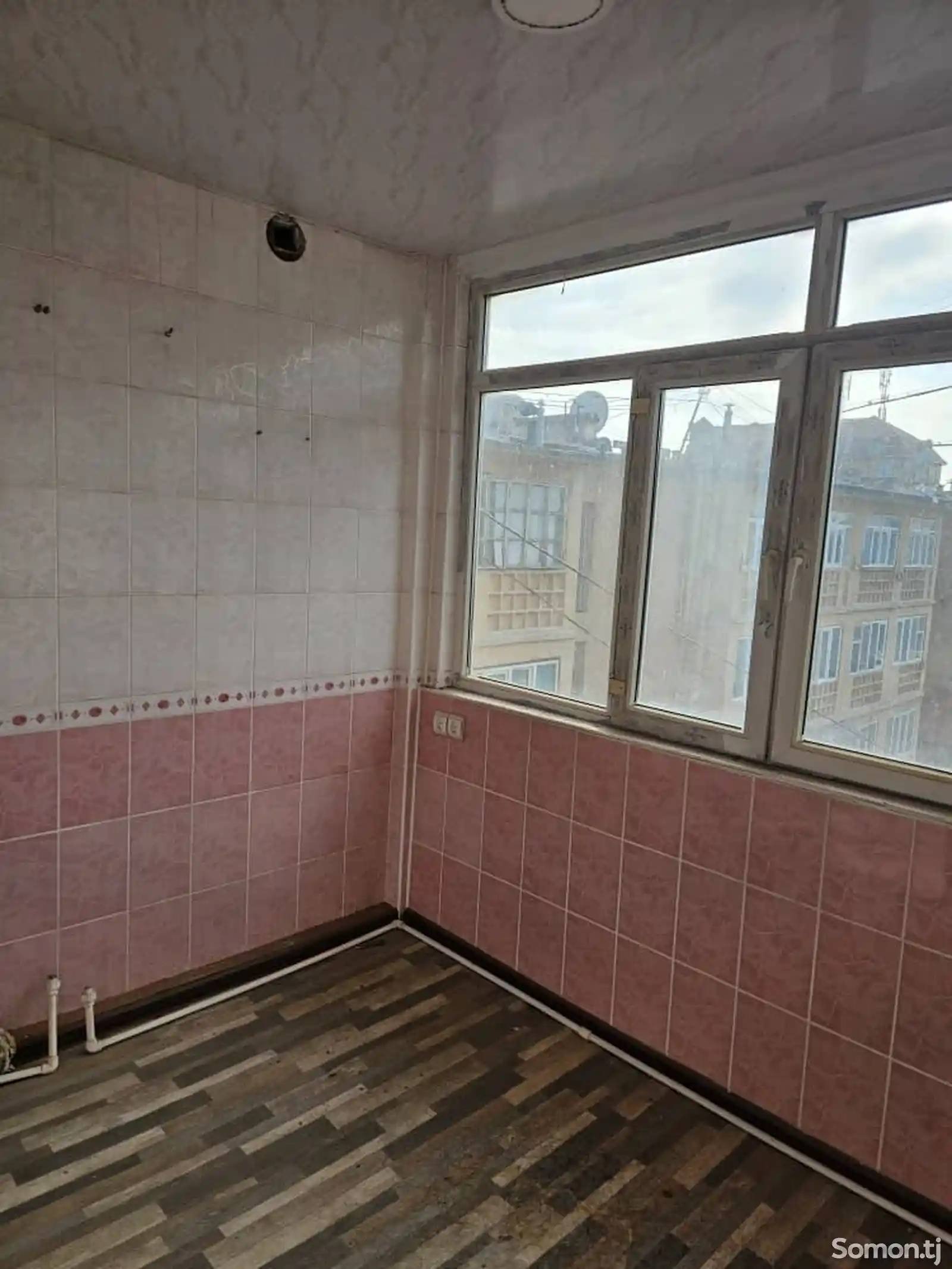 2-комн. квартира, 4 этаж, 50 м², центр-6