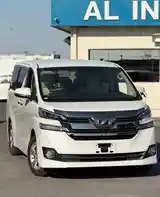 Toyota Vellfire, 2015-8