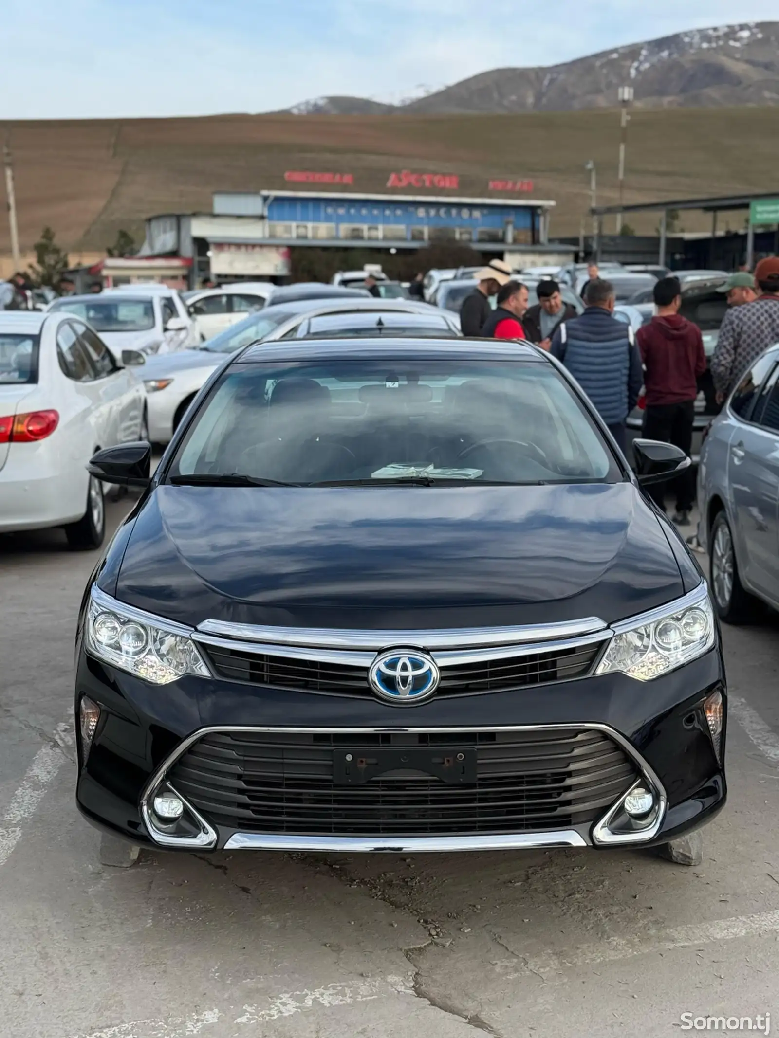 Toyota Camry, 2015-1