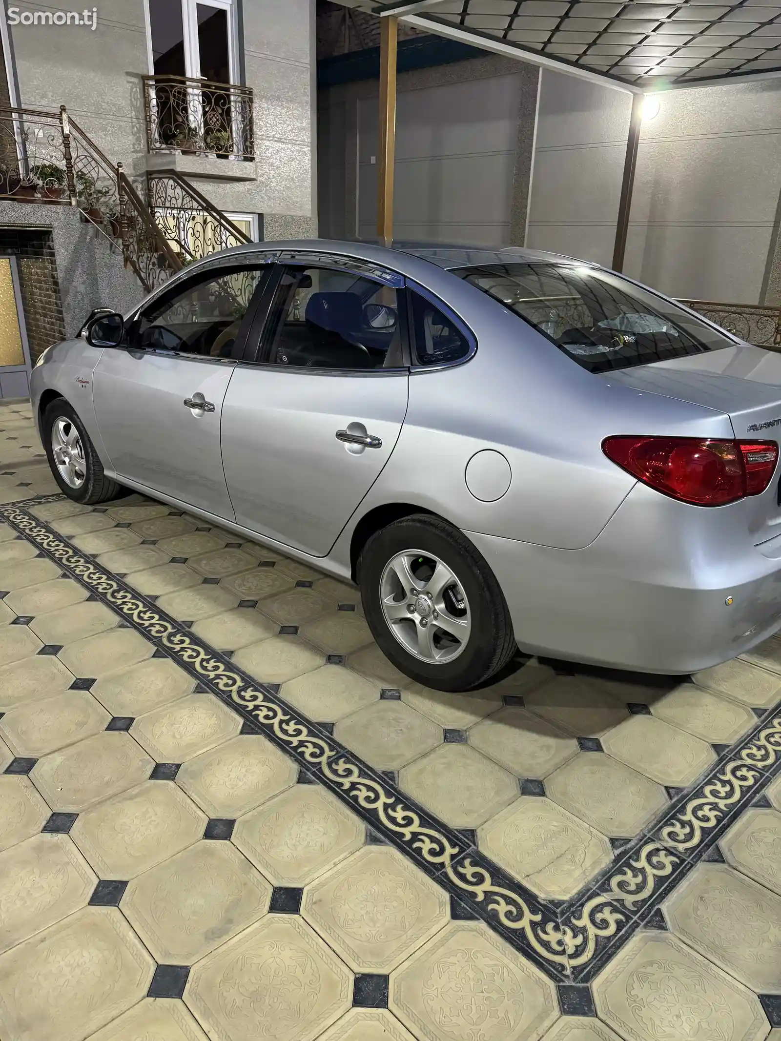 Hyundai Avante, 2010-4
