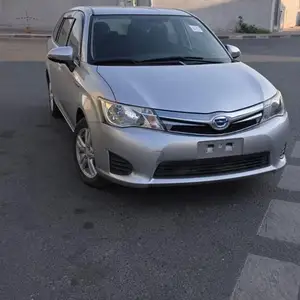 Toyota Fielder, 2015