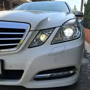 Mercedes-Benz E class, 2011