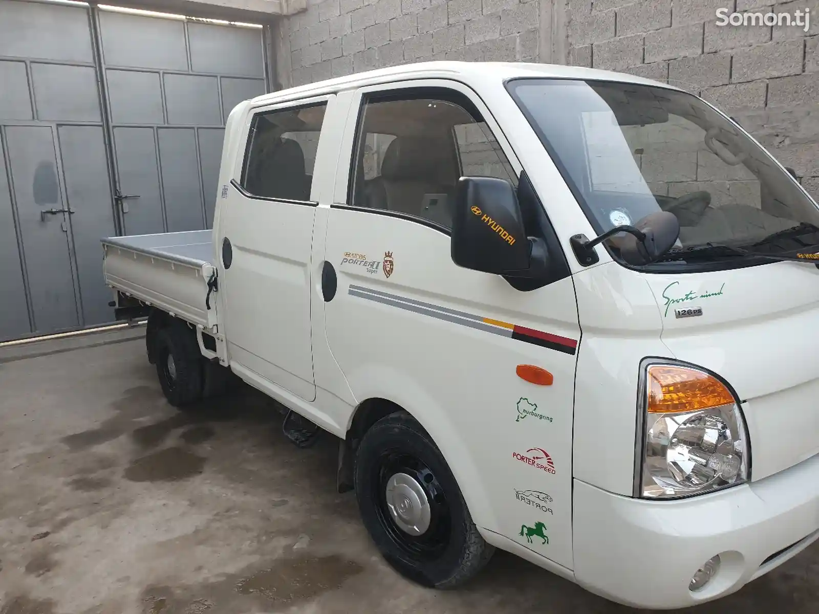 Бортовой автомобиль Hyundai Porter, 2010-2