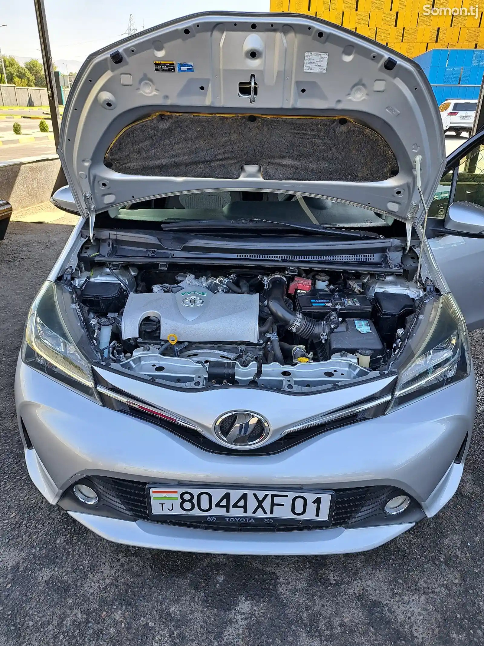 Toyota Vitz, 2015-4