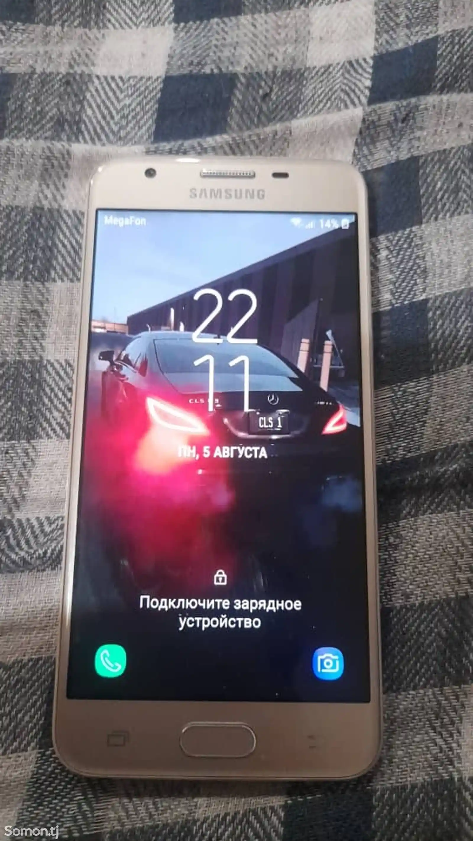 Samsung Galaxy J5-3