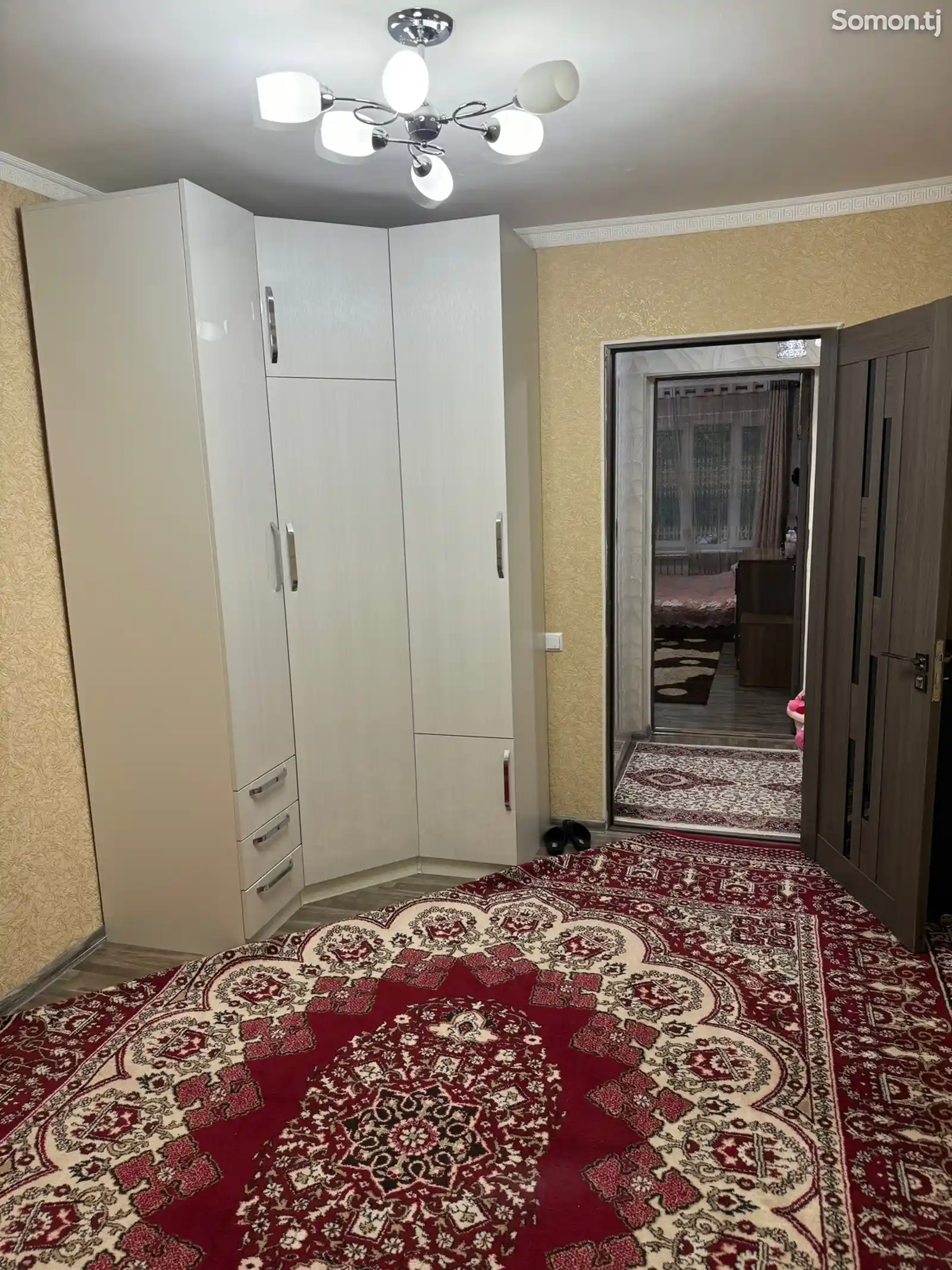 3-комн. квартира, 1 этаж, 67 м², Сино-2