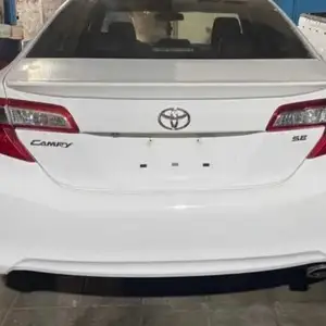 Спойлер на Toyota Camry 3