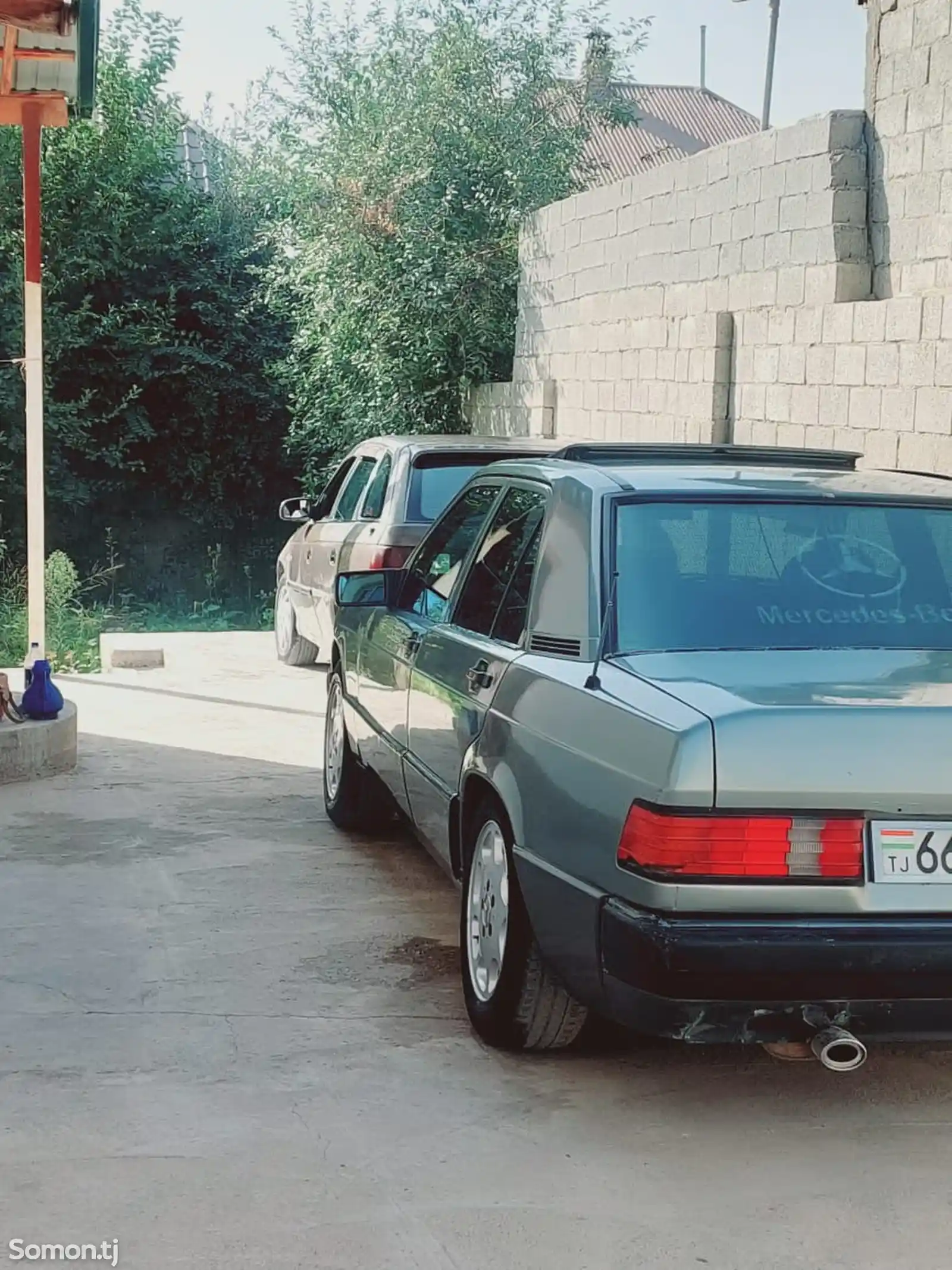 Mercedes-Benz W201, 1992-2